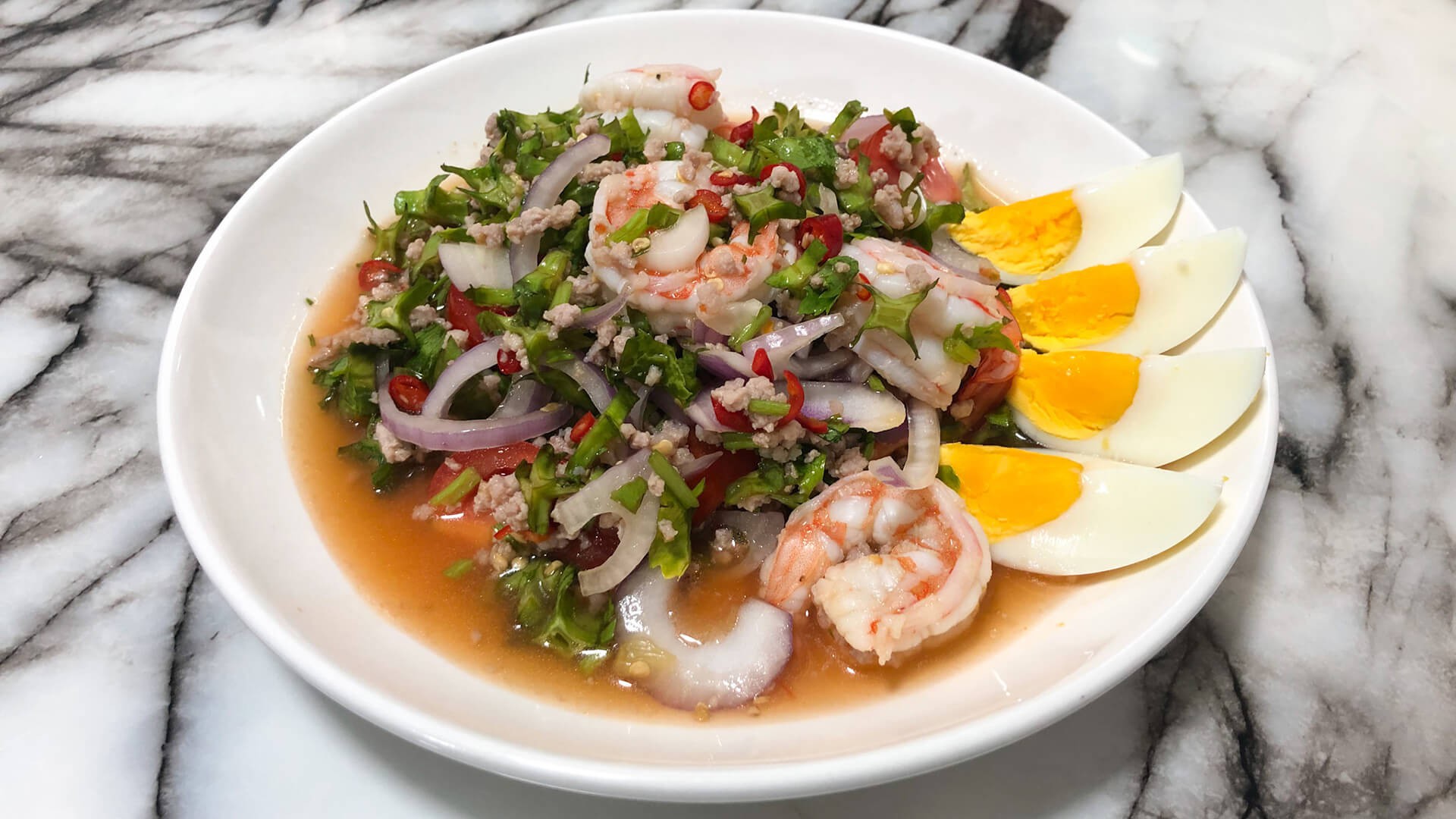 ยำถั่วพูกุ้งสด